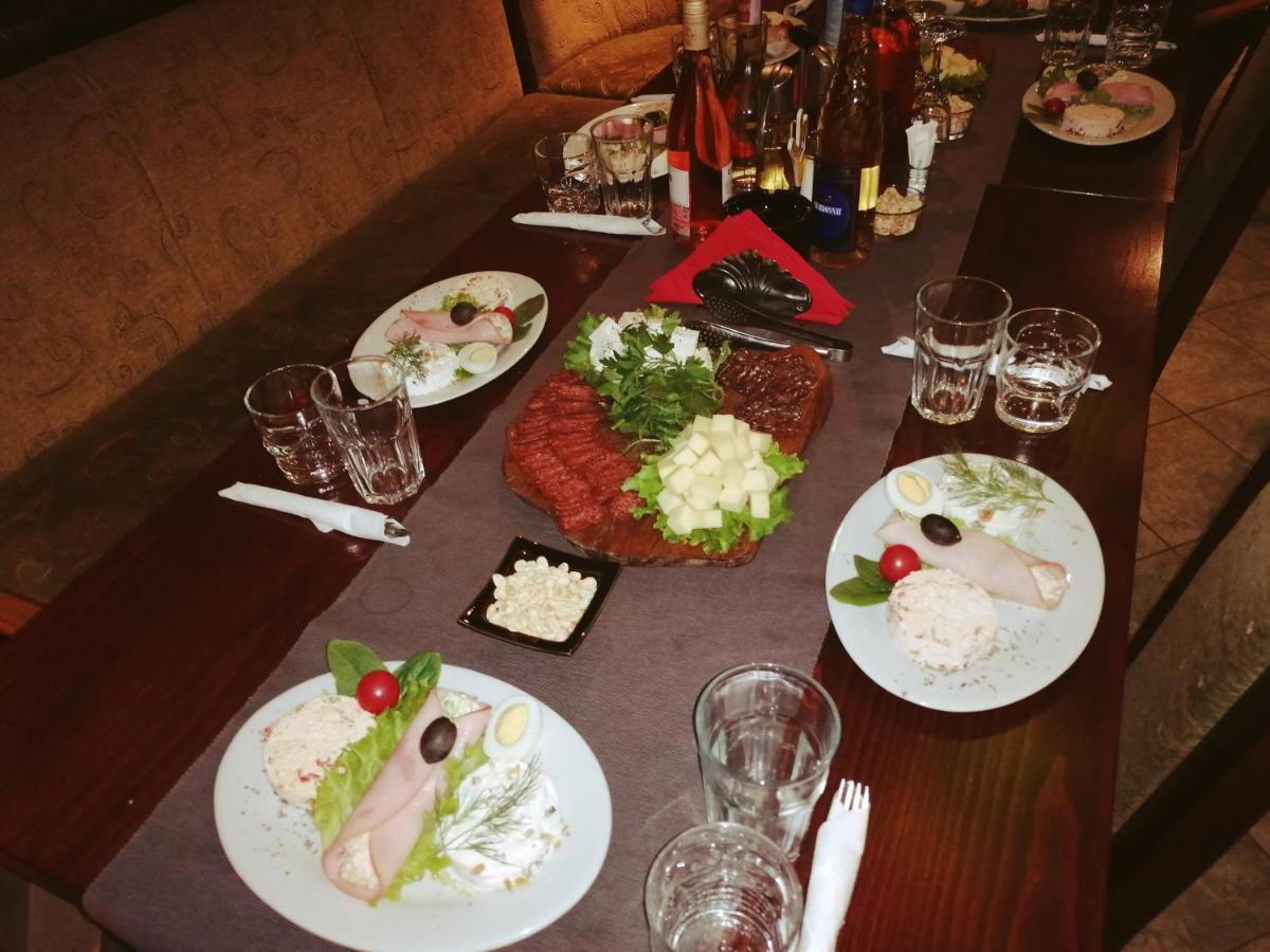 Discret Hotel & Restaurant Vladaya Ngoại thất bức ảnh